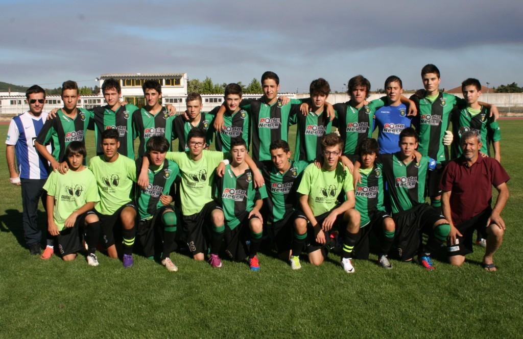 Juvenis do Macedo preparados para o distrital