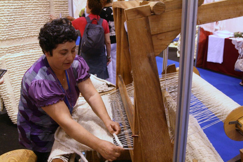 Artes tradicionais para contornar a crise