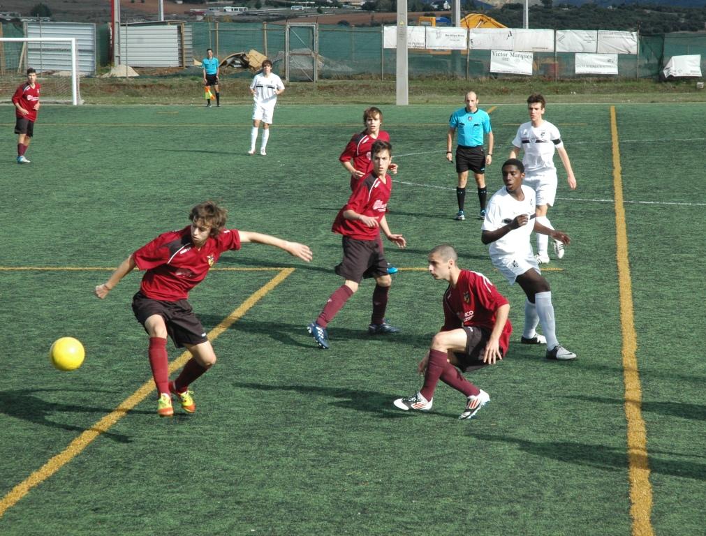 Juvenis do GDB somam primeiro ponto no campeonato nacional