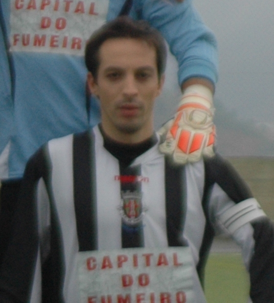 Migalhas abandona o futebol