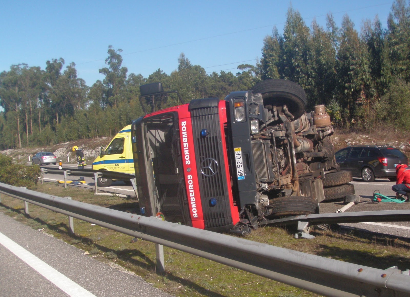 Maior camião dos bombeiros do distrito foi para a sucata