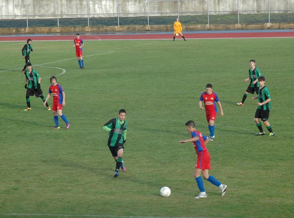 Macedo vence Mãe d´Água e lidera distrital de juvenis