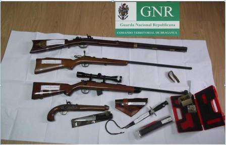Armas apreendidas em Sendim