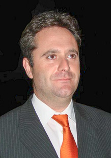 Artur Aragão quer reconquistar a Câmara de Alfândega