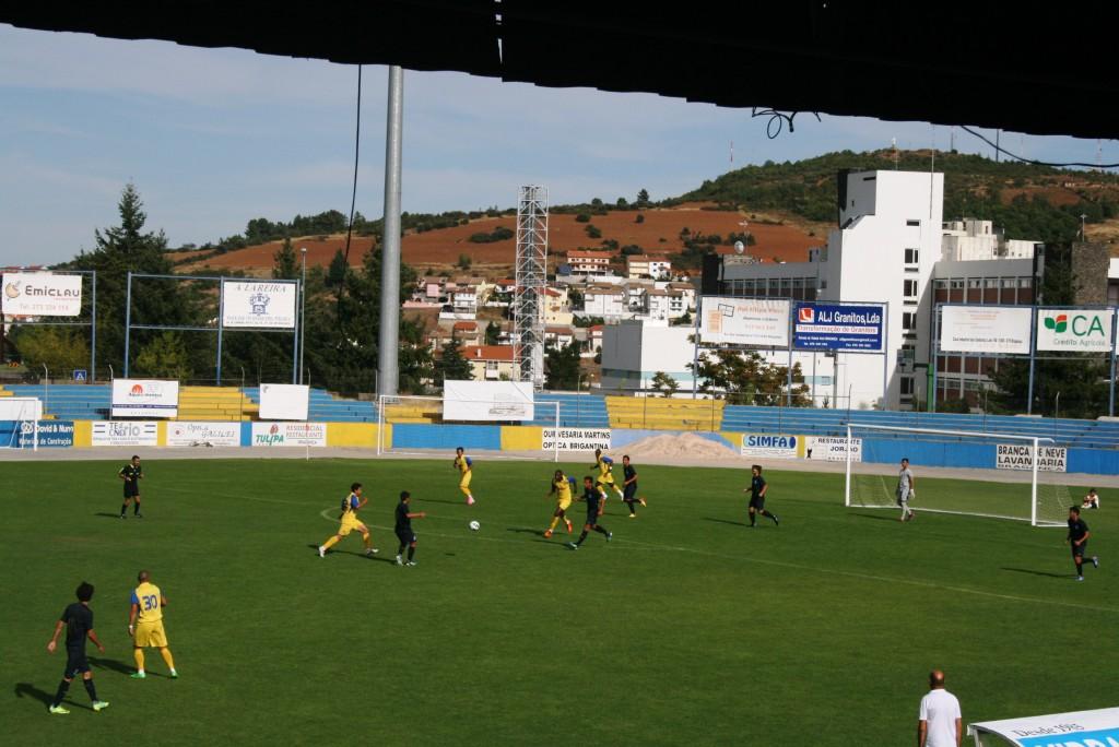 G.D.Bragança vence (2-0) na apresentação aos sócios
