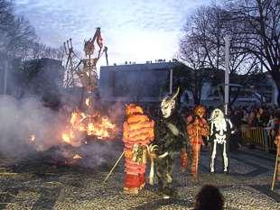 Cor e tradição no Carnaval da região