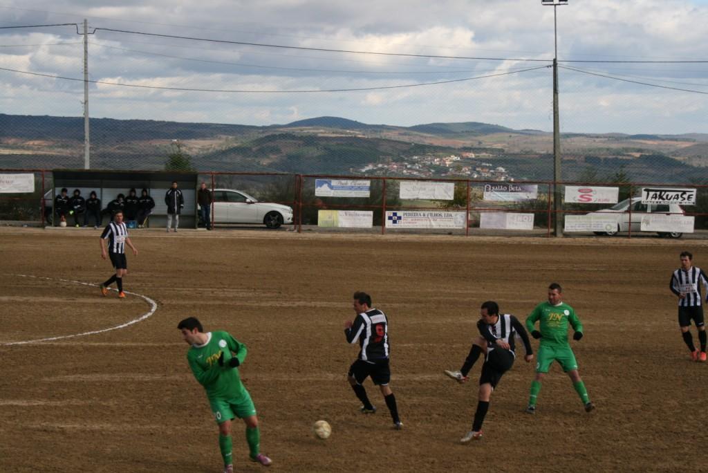 Argozelo reforça liderança