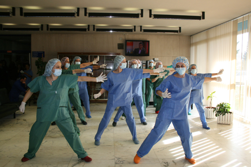 Enfermeiros do Bloco mostram-se à população