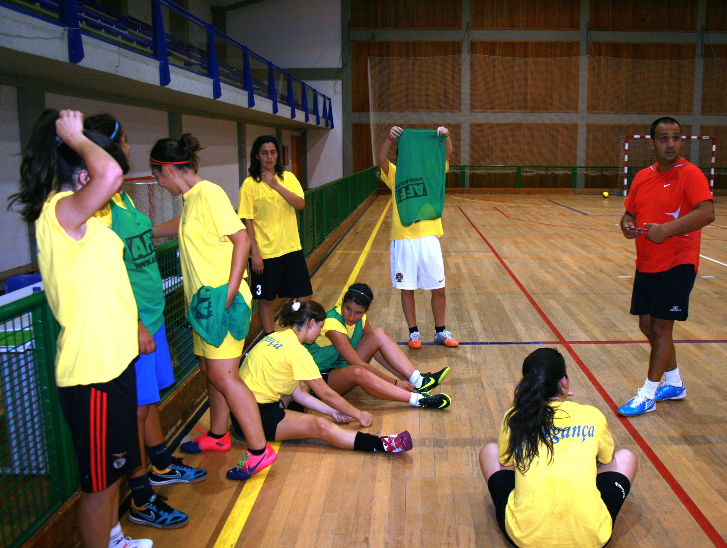 Selecção Distrital Feminina em contagem decrescente