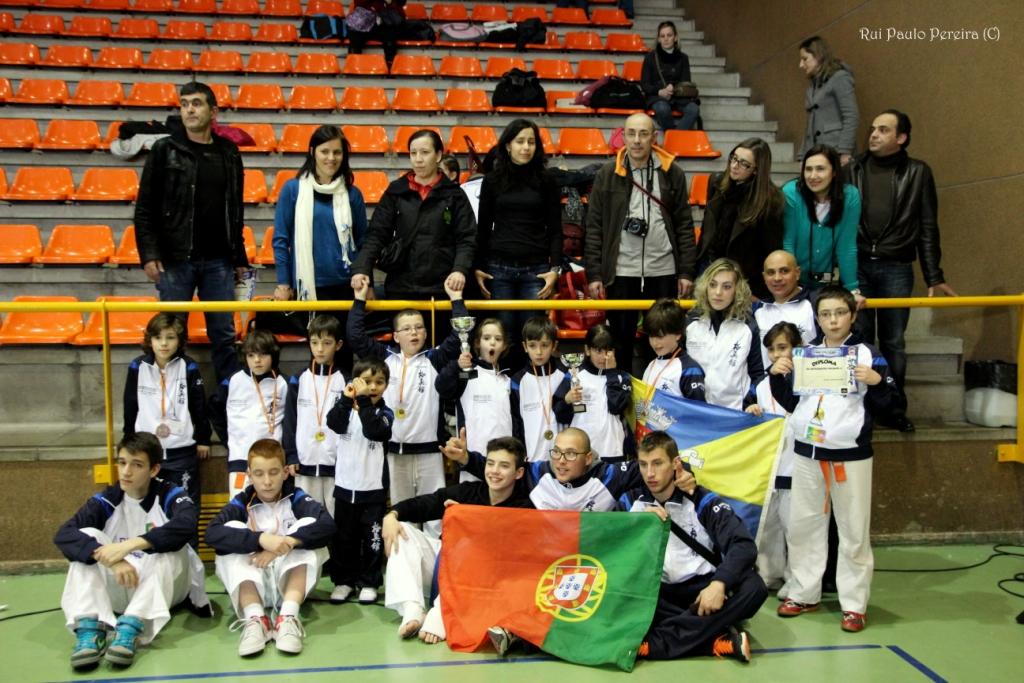 Dez medalhas para Bragança em Kyokoshin