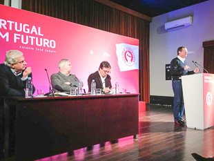 Seguro promete bater-se por helicóptero do INEM