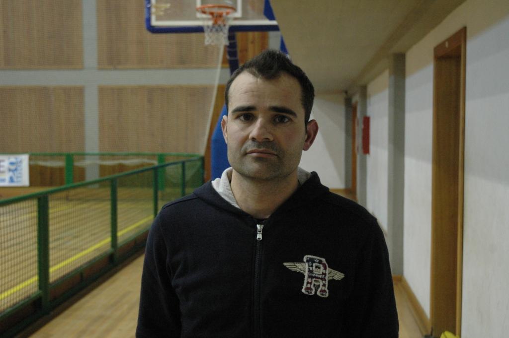 Manuel Nascimento garantido para a próxima época