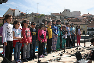 Crianças celebram Dia do Autor Português