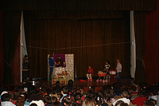 O teatro subiu ao palco do auditório municipal de Miranda do Douro