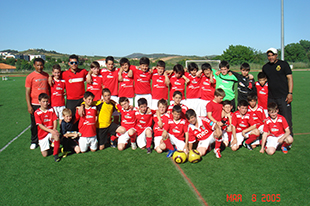 Foot Jovem reuniu cerca de 200 crianças