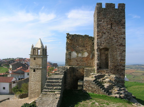 Centro histórico de Mogadouro em obras