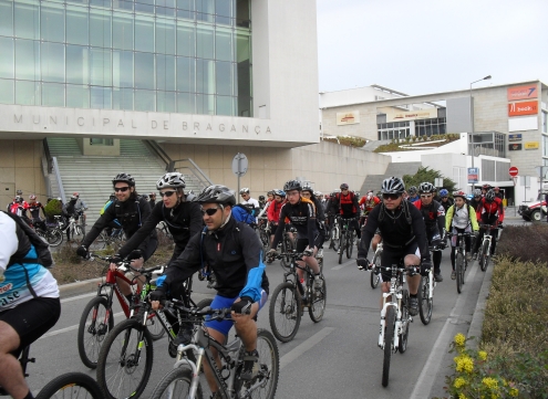 Bragança pode albergar escola de ciclismo