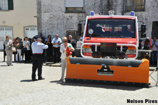 Bombeiros recebem viatura inovadora