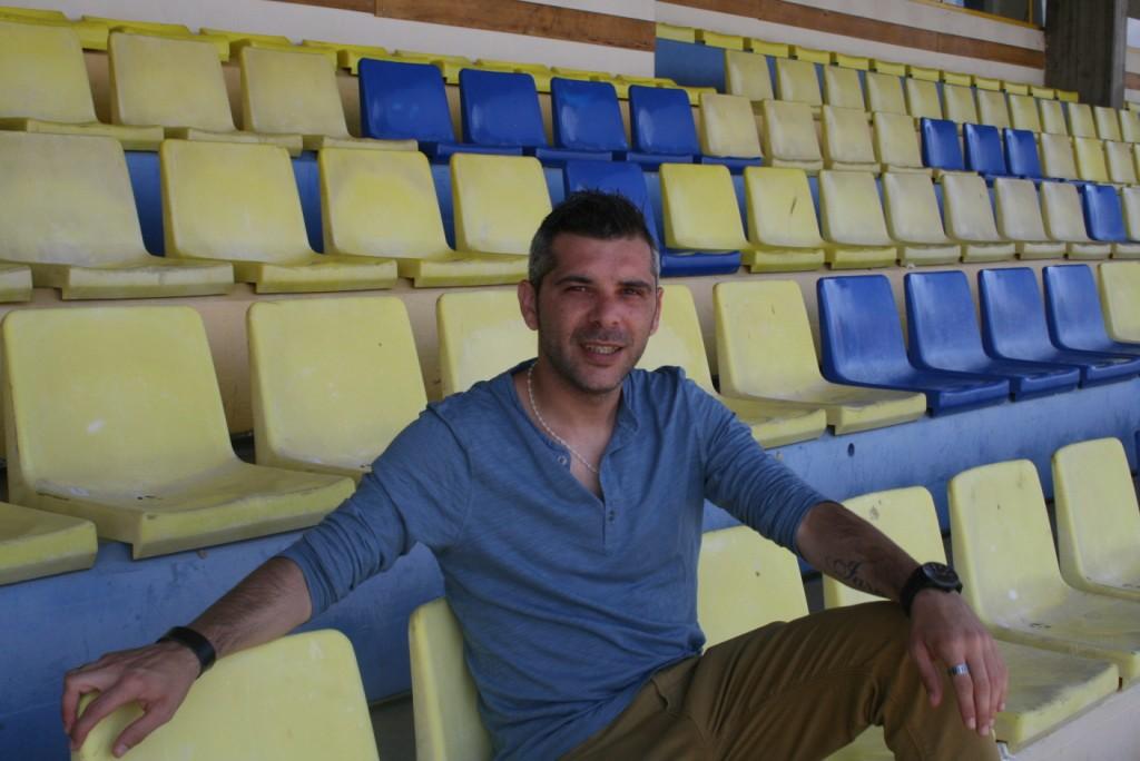 Marco Móbil pendura chuteiras