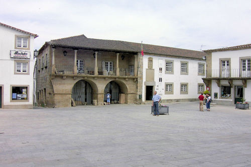 Comerciantes mirandeses queixam-se de falta de turistas