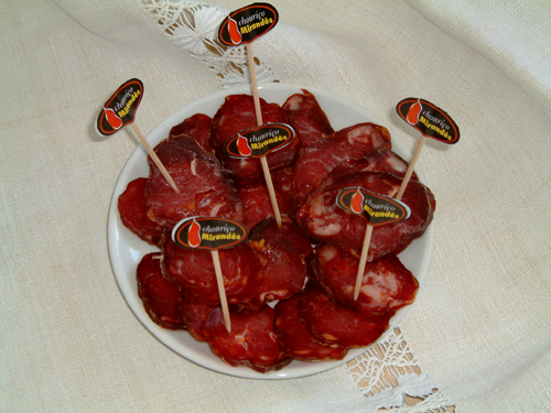 Enchidos de carne mirandesa vão ser exportados para o Dubai