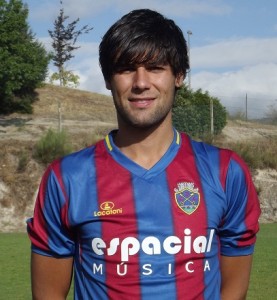 Pedro Silva ingressa no S.C.Mirandela