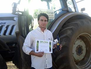Jovem agricultor premiado em Santarém