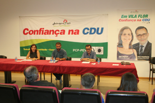 Ana Correia quer “agitar as massas”