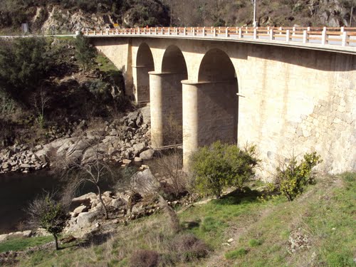Mulher encontrada morta no rio Rabaçal em Rebordelo