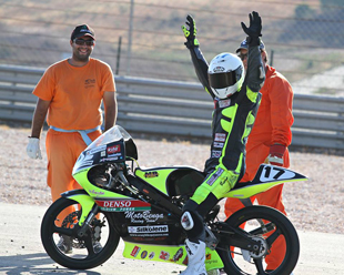 Alex Costa é campeão nacional de velocidade em 85cc