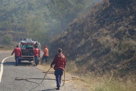 Bombeiro de Bragança teve de ser evacuado de helicóptero de um incêndio
