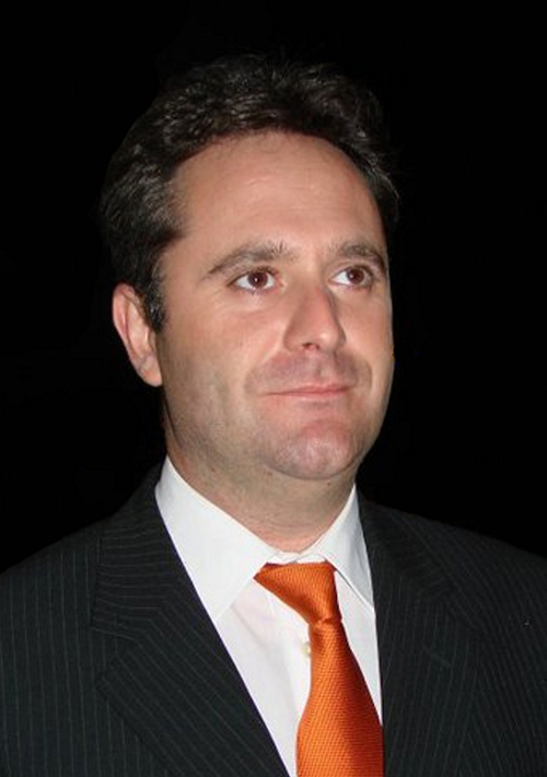 Artur Aragão é o candidato do PSD à Câmara de Alfândega