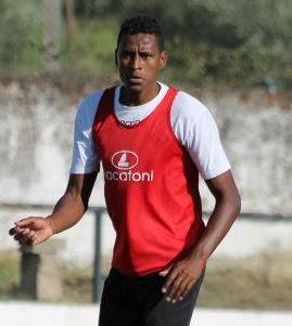 Adriano apontado ao S.C.Mirandela