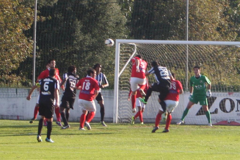 Boa exibição carimbada com vitória