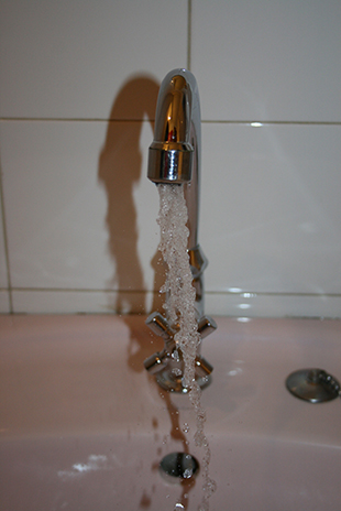 Factura da água reduzida para famílias carenciadas