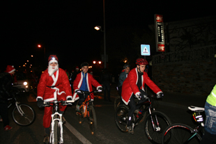 Paia Natal trocou trenó pela bicicleta