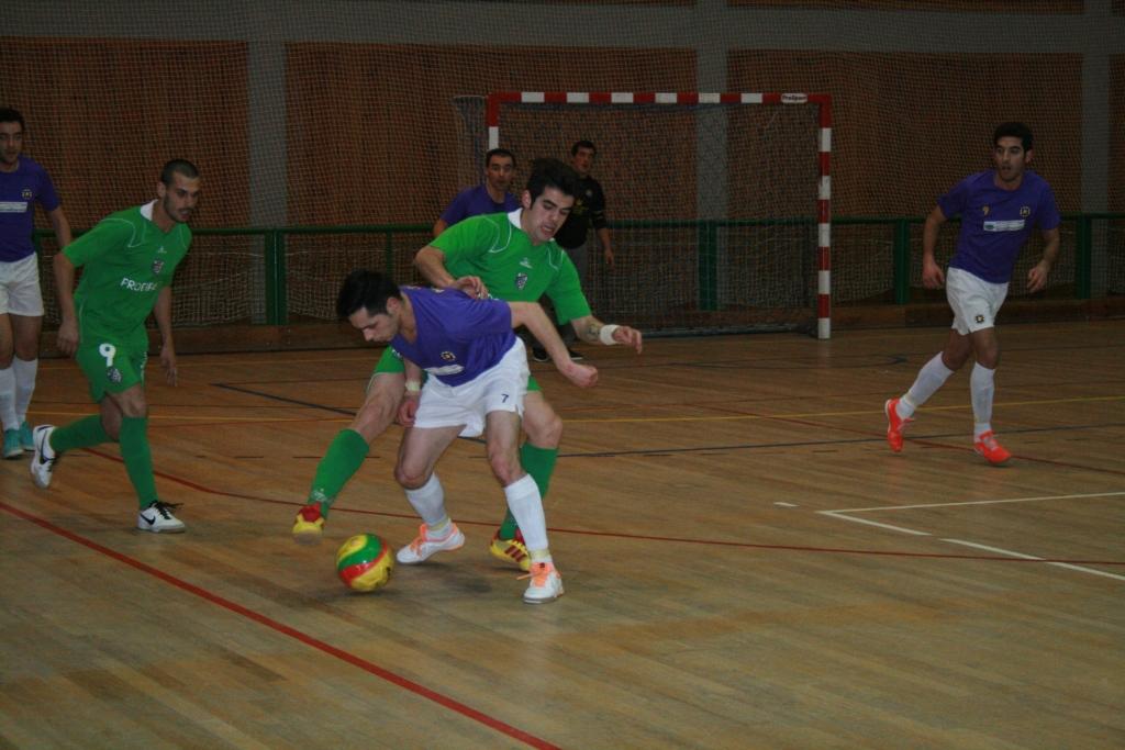Pioneiros de Bragança a uma vitória da final do play-off