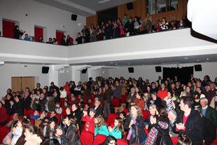 Estreia no Dia Mundial do Teatro