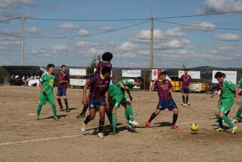 Ricardo Diz e Zé Luís as figuras do jogo