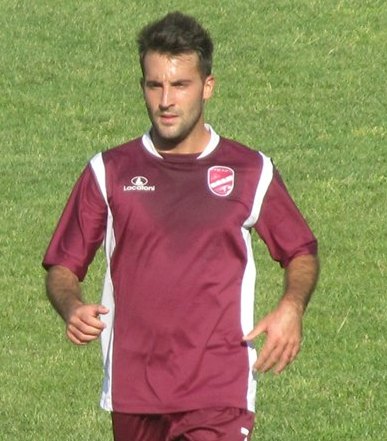 João Pimenta assina pelo S.C.Mirandela