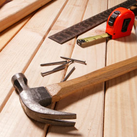 Na aldeia de Uva ainda se aprende a trabalhar a madeira à moda antiga