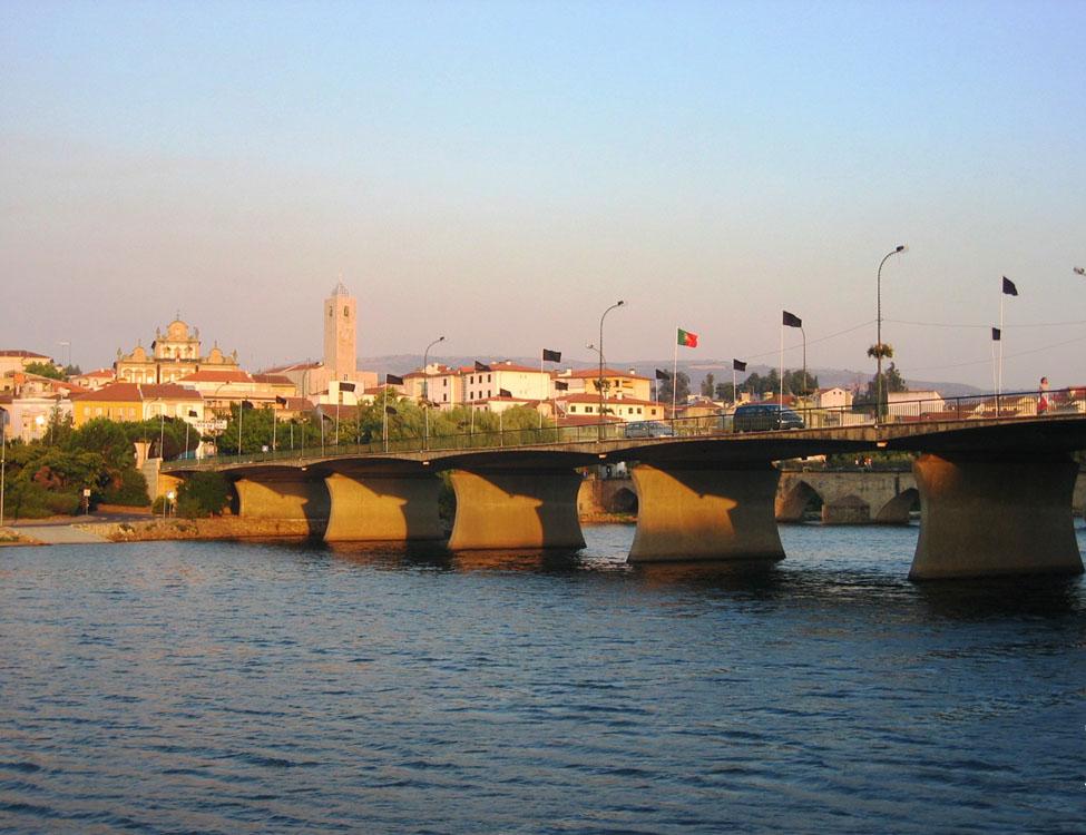 Homem encontrado morto junto à Ponte Europa em Mirandela