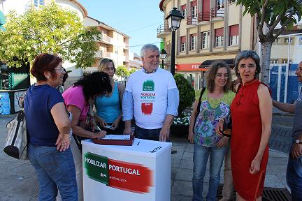 Apoiantes de António Costa recolhem inscrições em Bragança