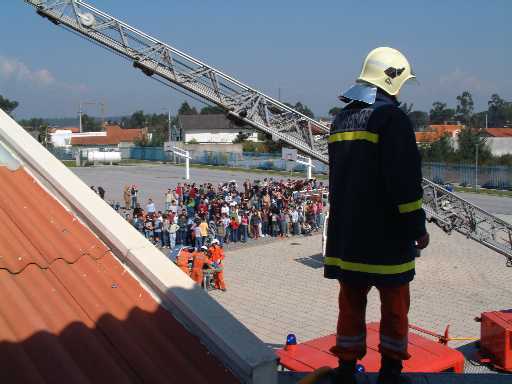 Bombeiros de Bragança adquirem novos equipamentos para garantir segurança da corporação