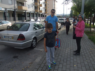Crianças fazem 120 quilómetros para ir à escola