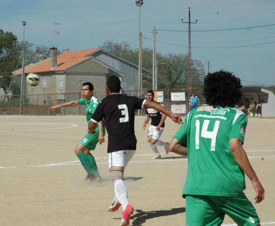 Argozelo assume liderança do campeonato distrital