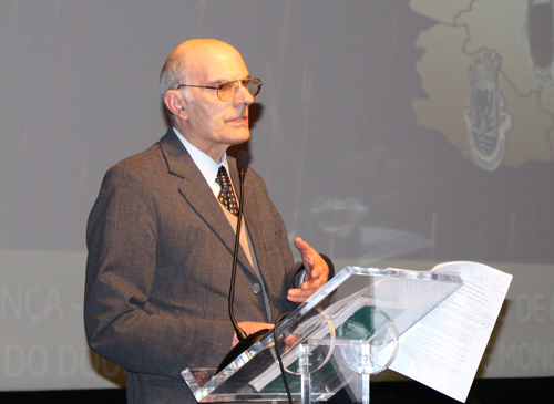 Regionalização deve ser retirada da Constituição