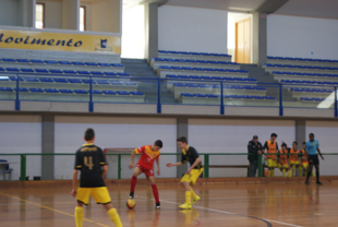 Jogo de sentido único