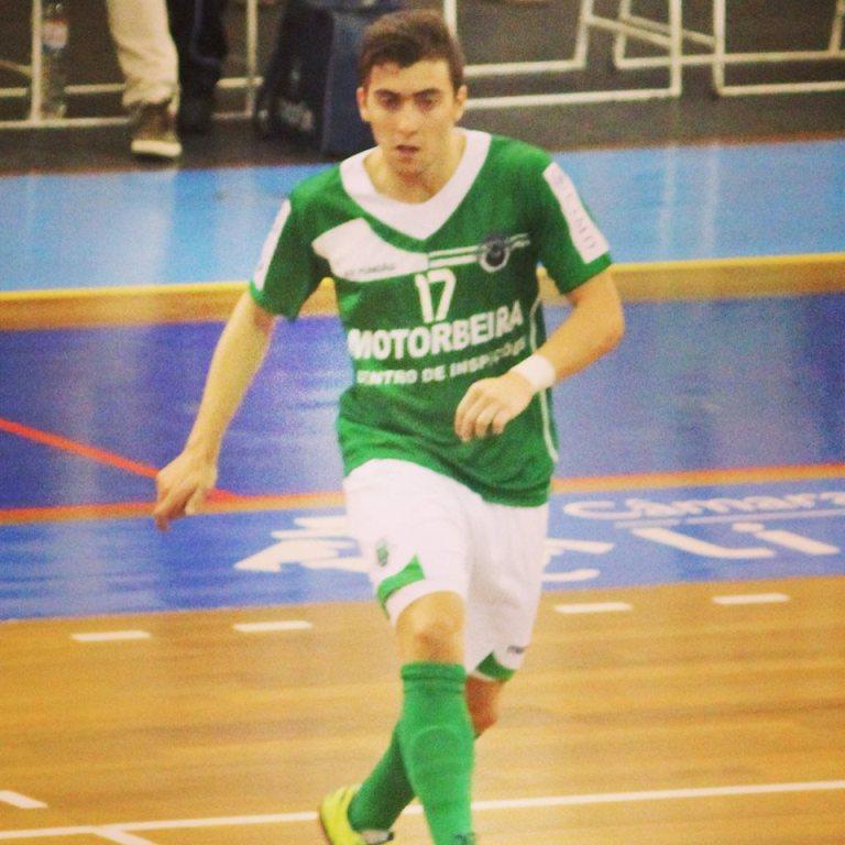 Mário Freitas continua na lista dos convocados por Jorge Braz