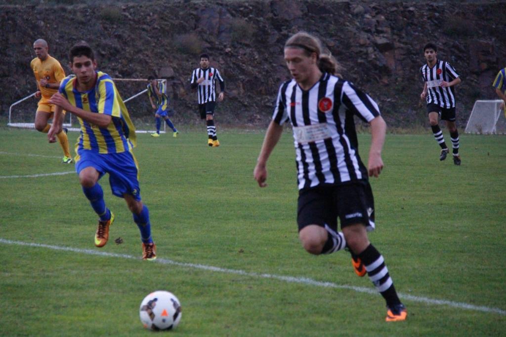 Moncorvo vence Vimioso e isola-se na liderança